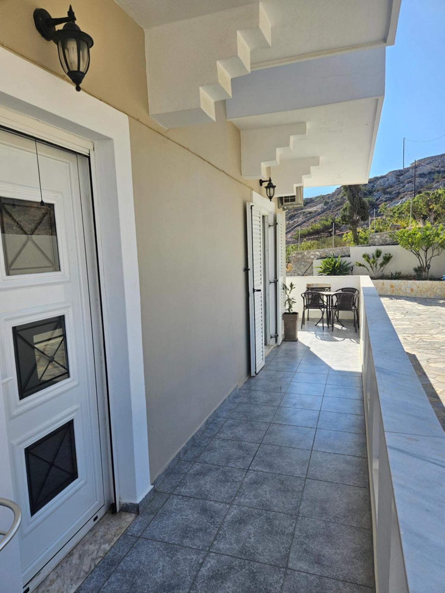 Damatria Studio Karpathos Exterior foto