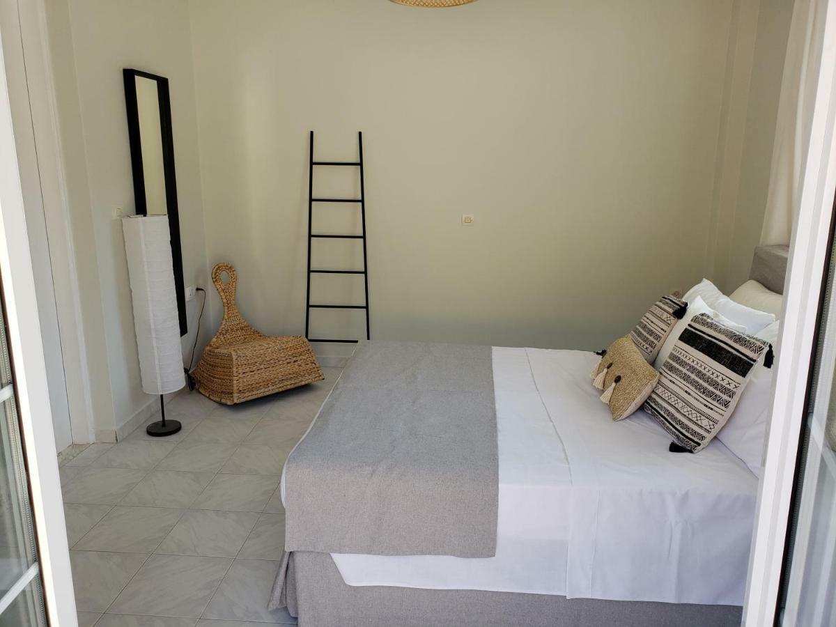 Damatria Studio Karpathos Exterior foto
