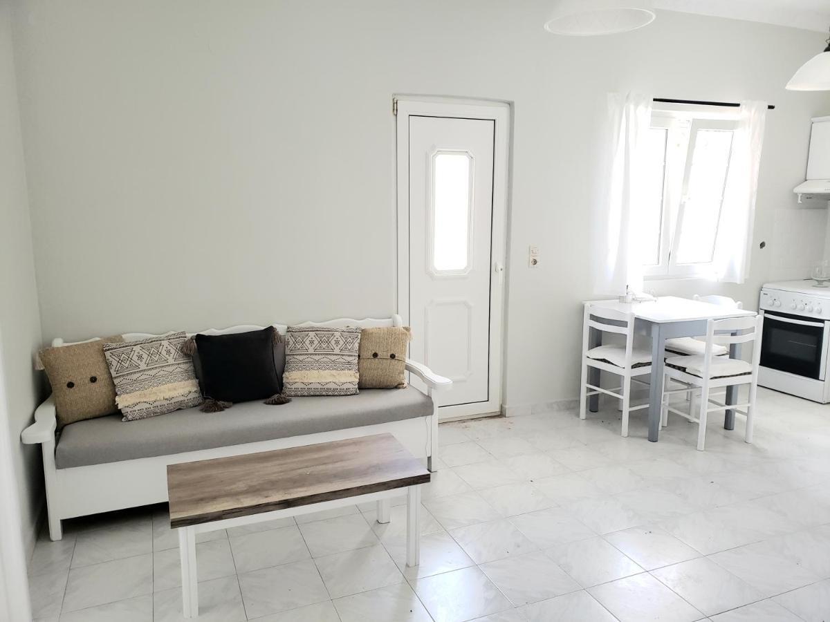 Damatria Studio Karpathos Exterior foto
