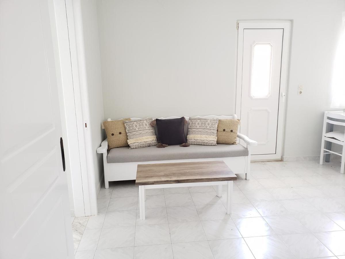 Damatria Studio Karpathos Exterior foto